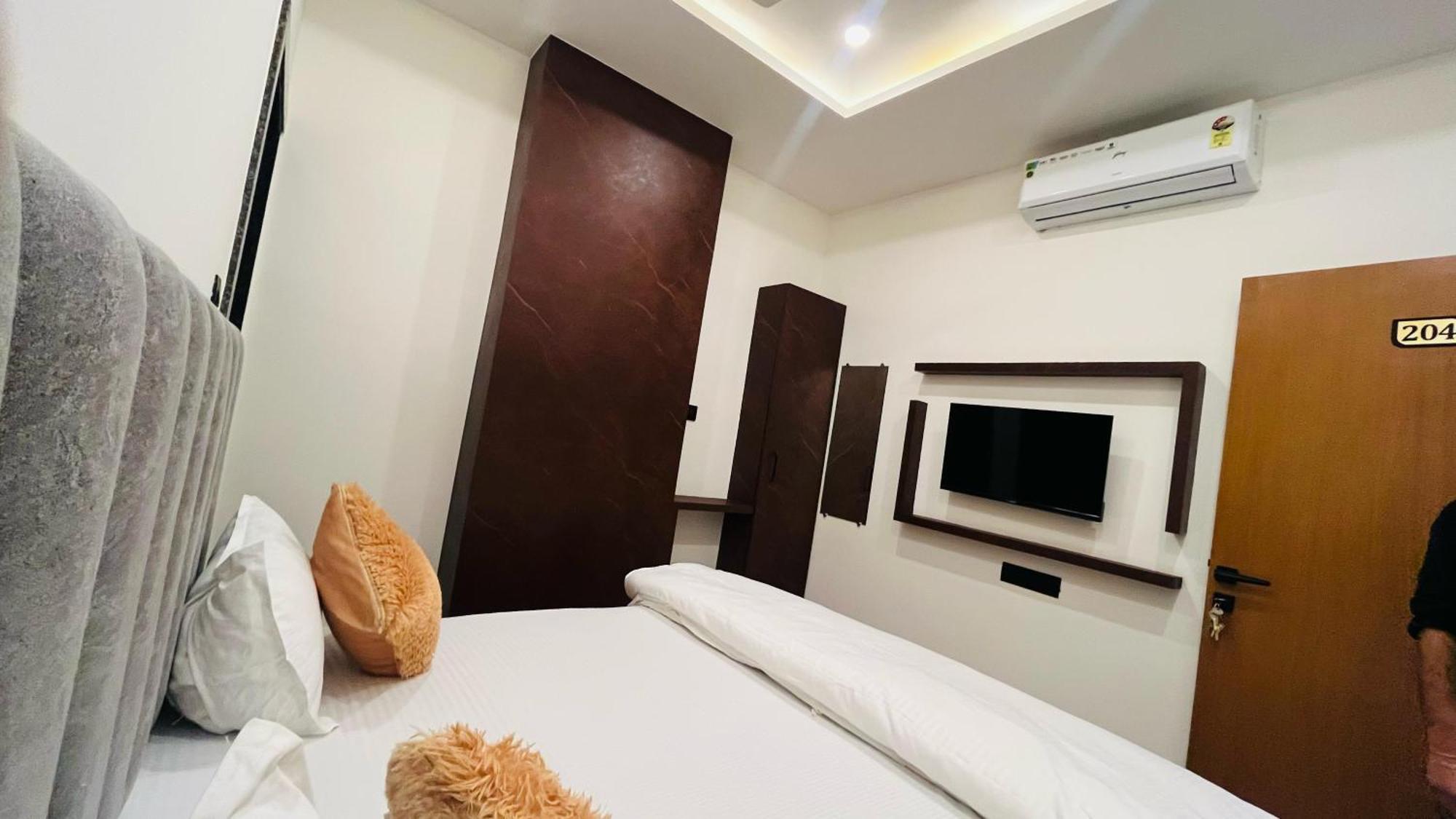 Hotel Revanta Bhilwara Phòng bức ảnh